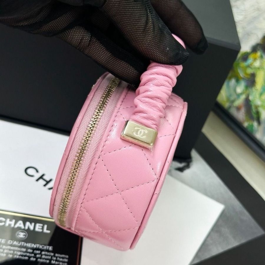 Chanel 22S粉色肥腸手柄化妝包圓餅包 9.5*13*5.5cm 95新 配件塵袋保卡-6