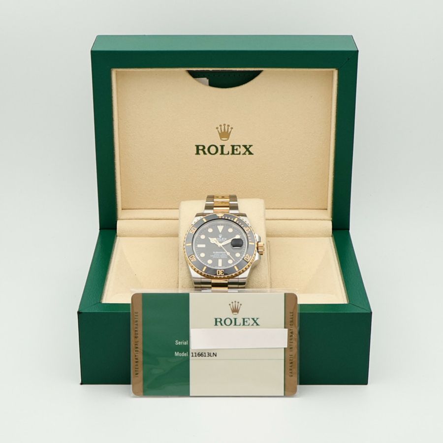 ROLEX Submarinar Date 116613LN-10