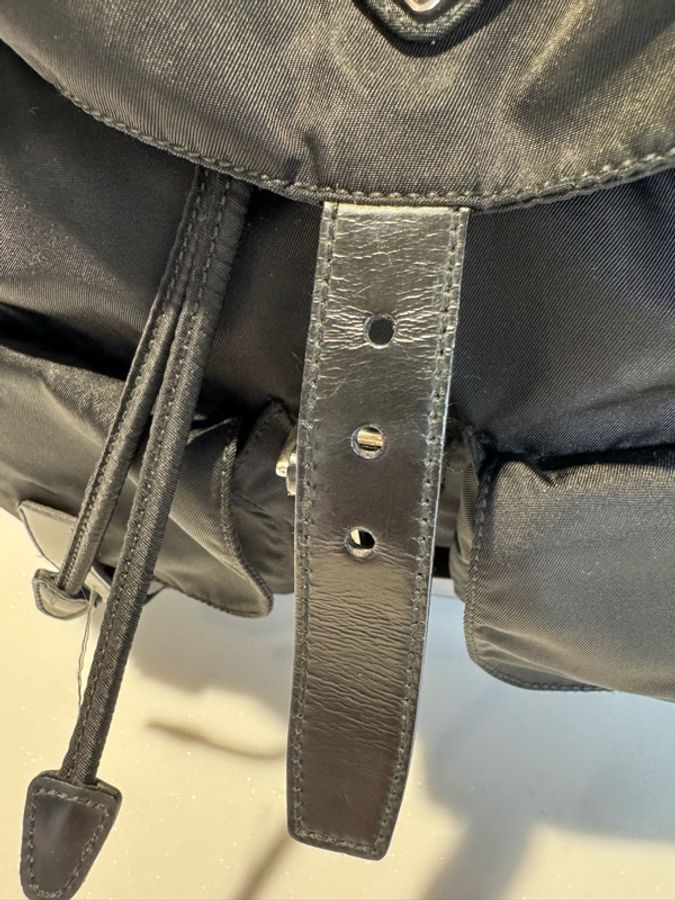 Prada 降落傘後背包(中號)-8