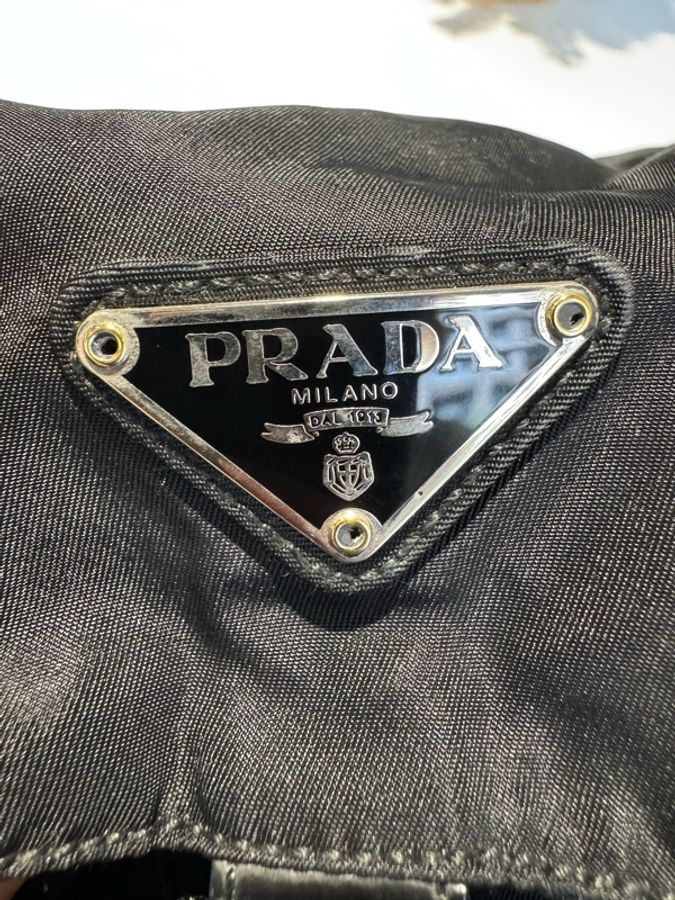 Prada 降落傘後背包(中號)-13