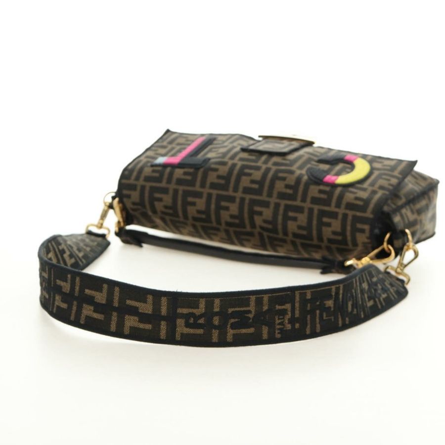 【日本直送】FENDI Zucca帆布Mamma Baguette單肩包,兩用款,黑色/棕色,正品,貨號185598SM-7