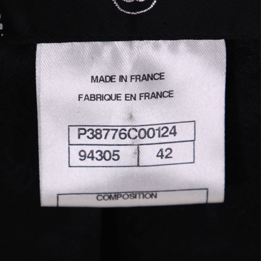 Chanel 10年上海巴黎立体山茶花圆领皮衣外套-17