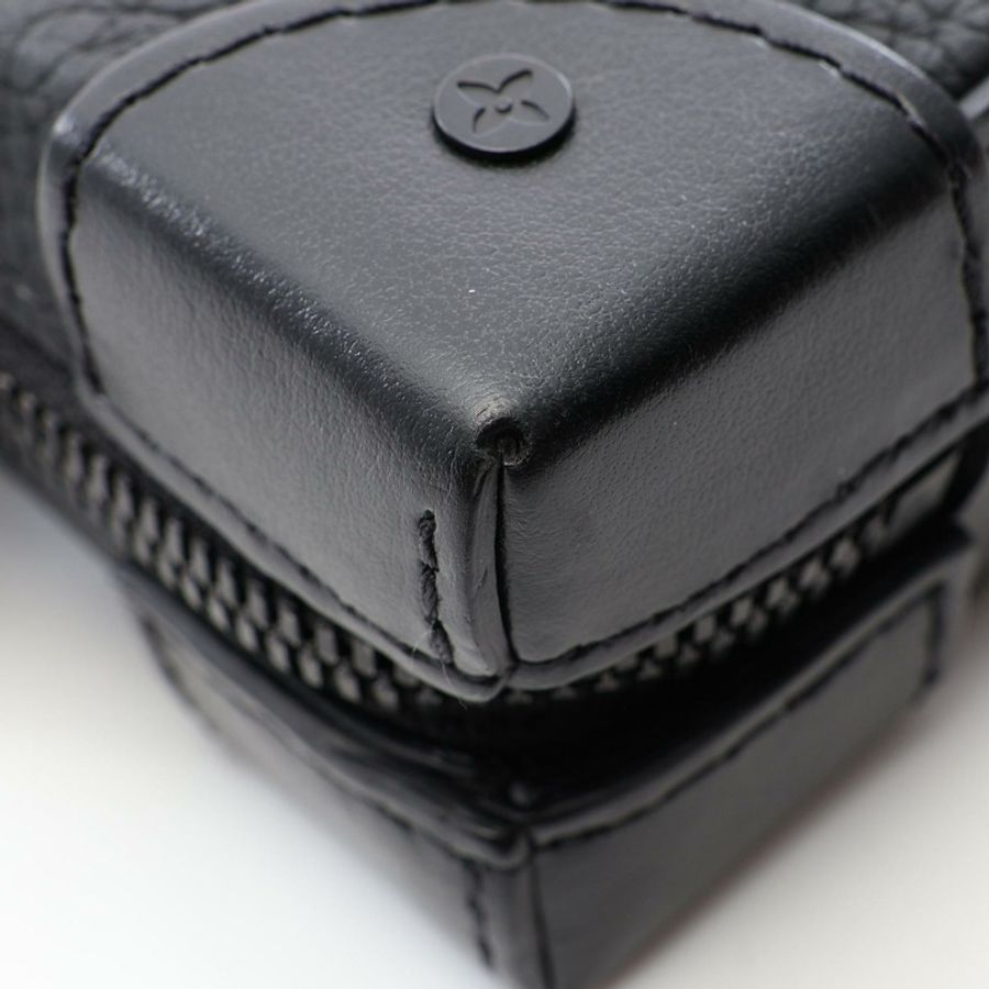 路易威登 Soft trunk 皮夾單肩斜背包 M80224 Monogram Taurillon-7