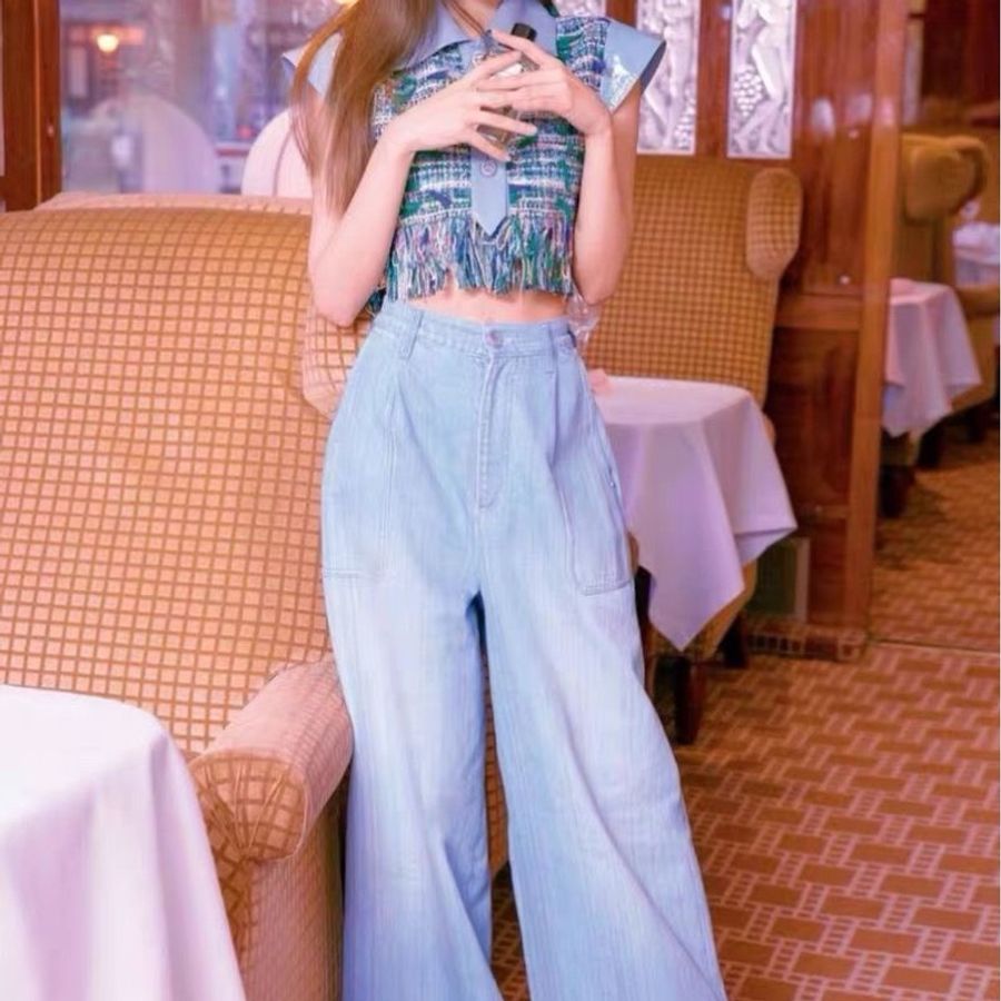 Chanel 18年瀑布秀款jennie蓝绿色彩呢流苏短袖拼皮马甲外套-32