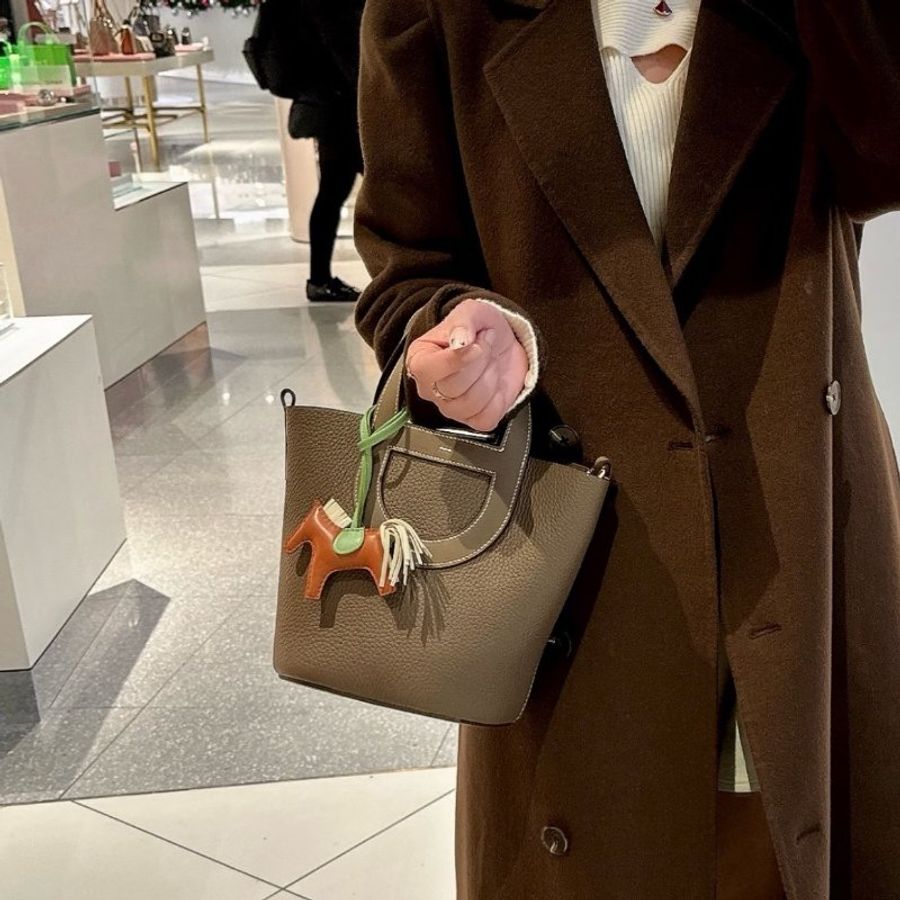 Hermes In the loop 豬鼻子菜籃-1