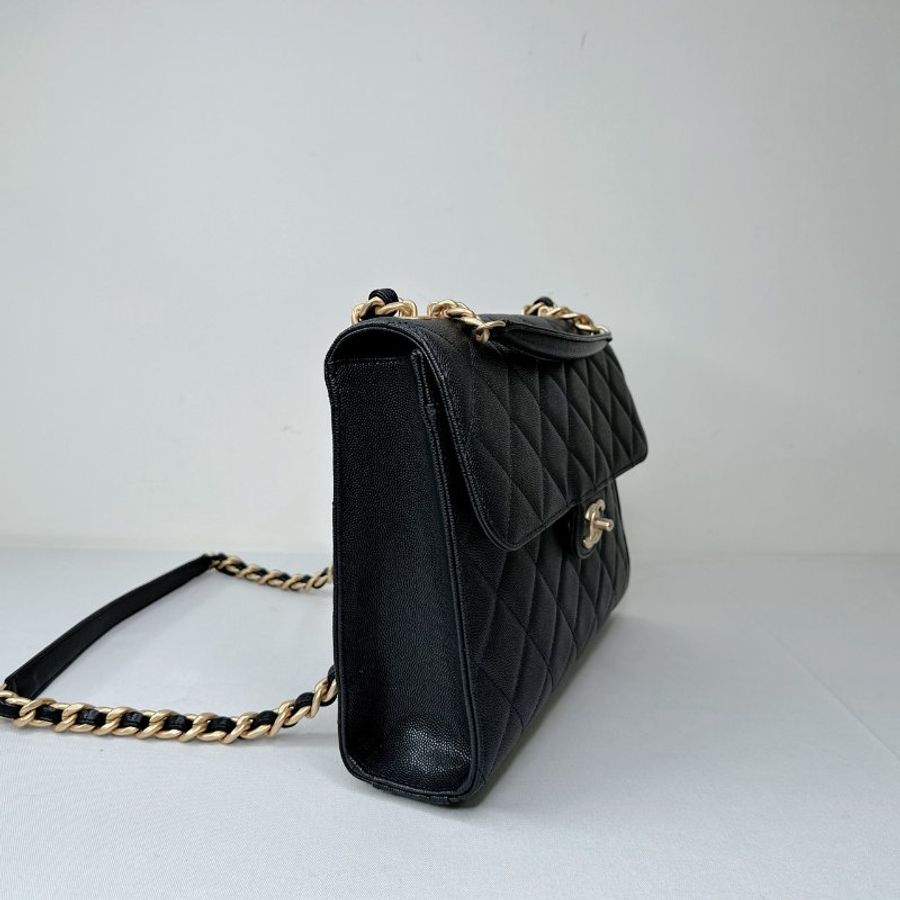CHANEL 黑金荔枝牛手提斜背書包-3