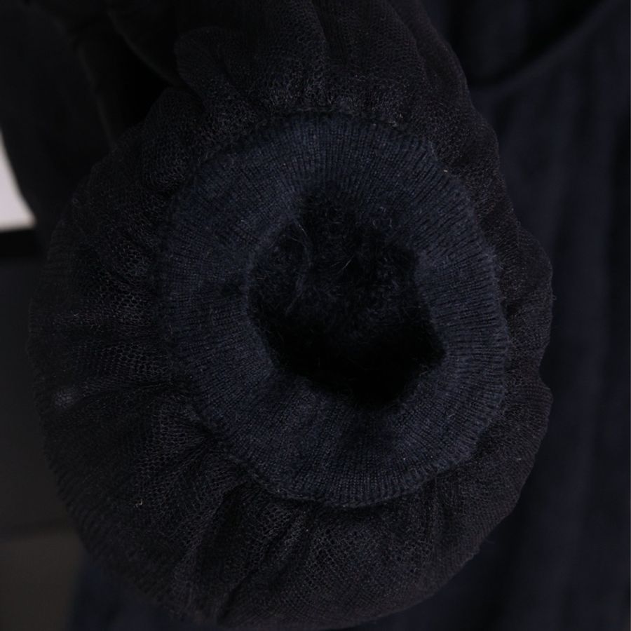 Chanel 09年俄罗斯莫斯科系列秀款黑色羊毛网纱波浪蝴蝶结领口开衫外套-37