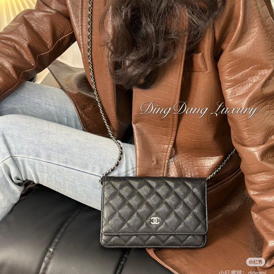 Chanel WOC 黑銀荔枝牛-5