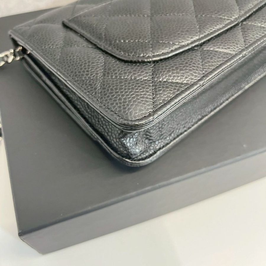Chanel WOC 黑銀荔枝牛-12