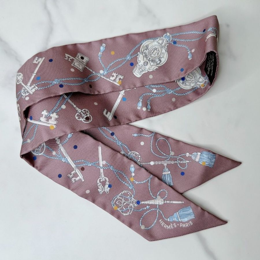 HERMES 全新圓點鑰匙紫棕色twilly絲巾-2