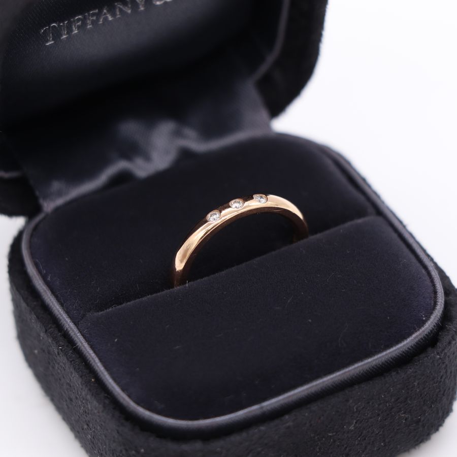 Tiffany & Co. 蒂芙尼 18K 玫瑰金 簡約三鑽戒指-1