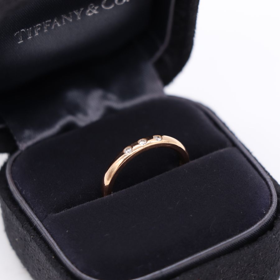 Tiffany & Co. 蒂芙尼 18K 玫瑰金 簡約三鑽戒指-2