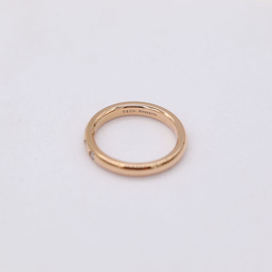 Tiffany & Co. 蒂芙尼 18K 玫瑰金 簡約三鑽戒指-5