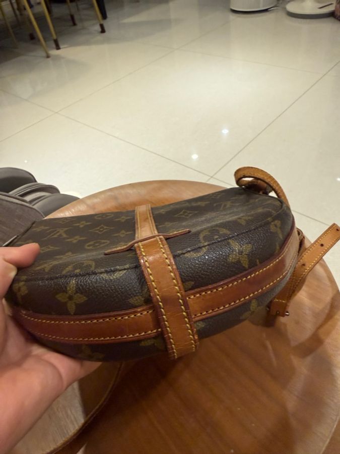 LV Louis Vuitton 半月包 側背包 斜背包-7