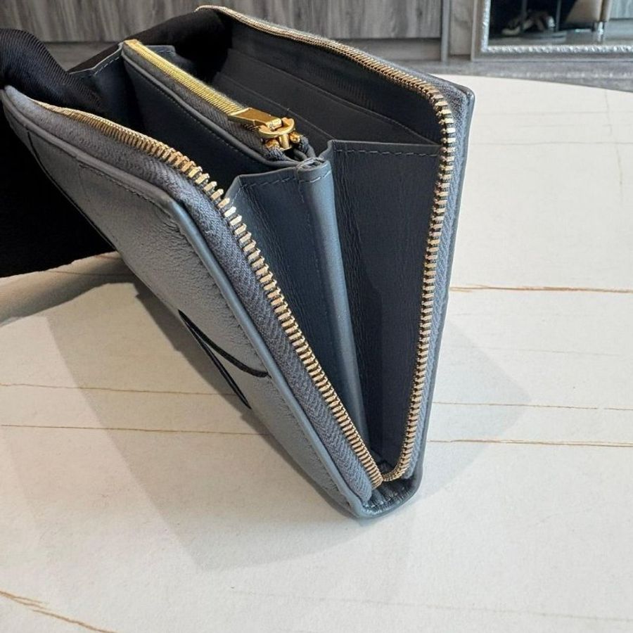 BOTTEGA VENETA 經典大格編織小牛皮拉鍊長夾(灰)-6
