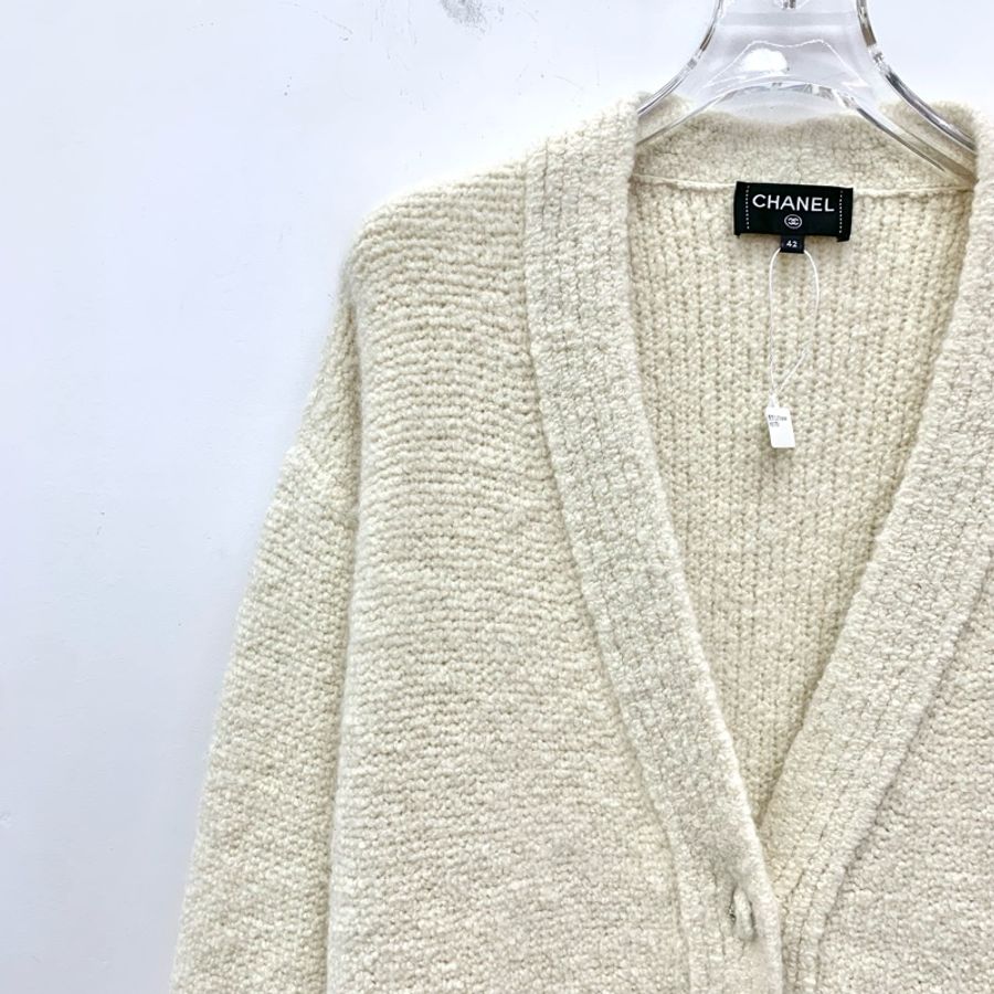 Chanel 24K 米色山羊绒荷叶袖开衫42码-2