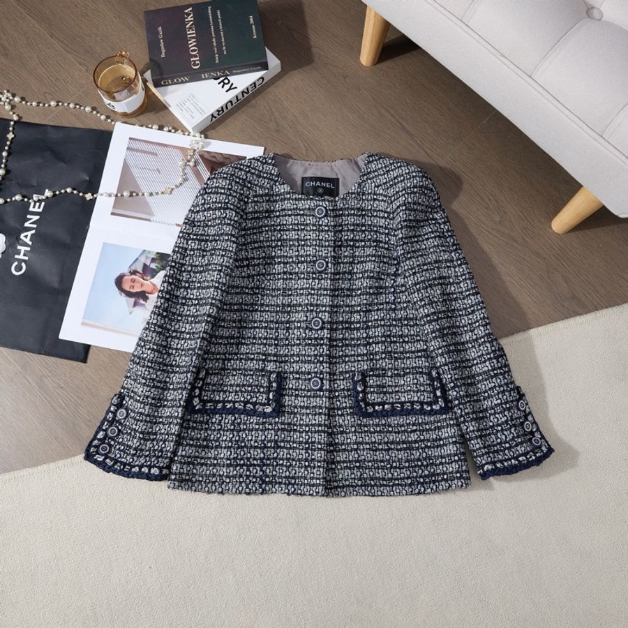 Chanel Tweed-0