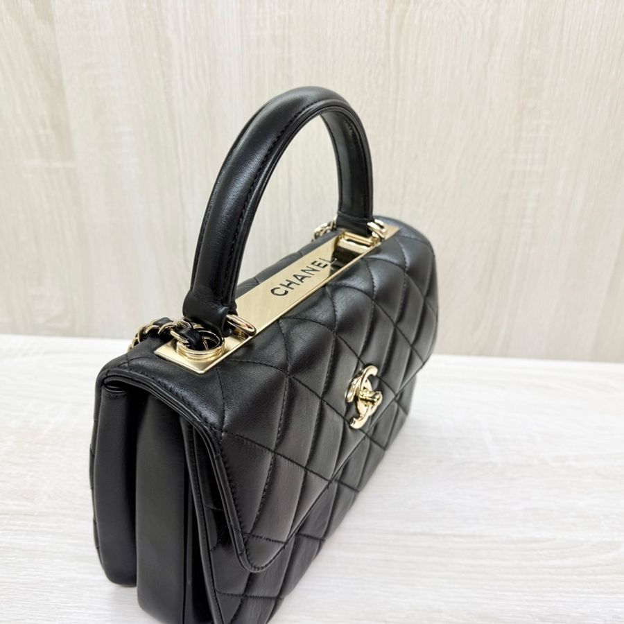 Chanel超美✨黑金羊皮Trendycc手提側背包A92236-5