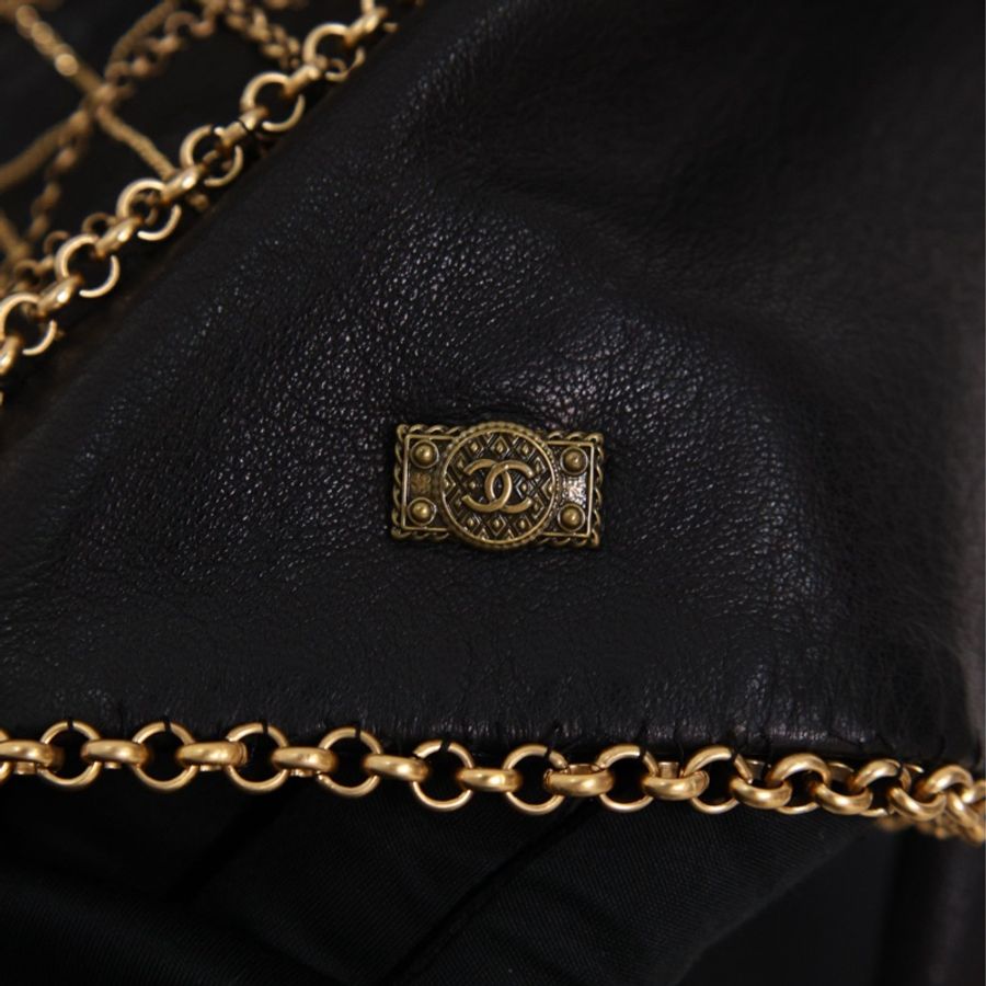 Chanel 11年拜占庭金色菱格纹链条小羊皮皮衣外套-22