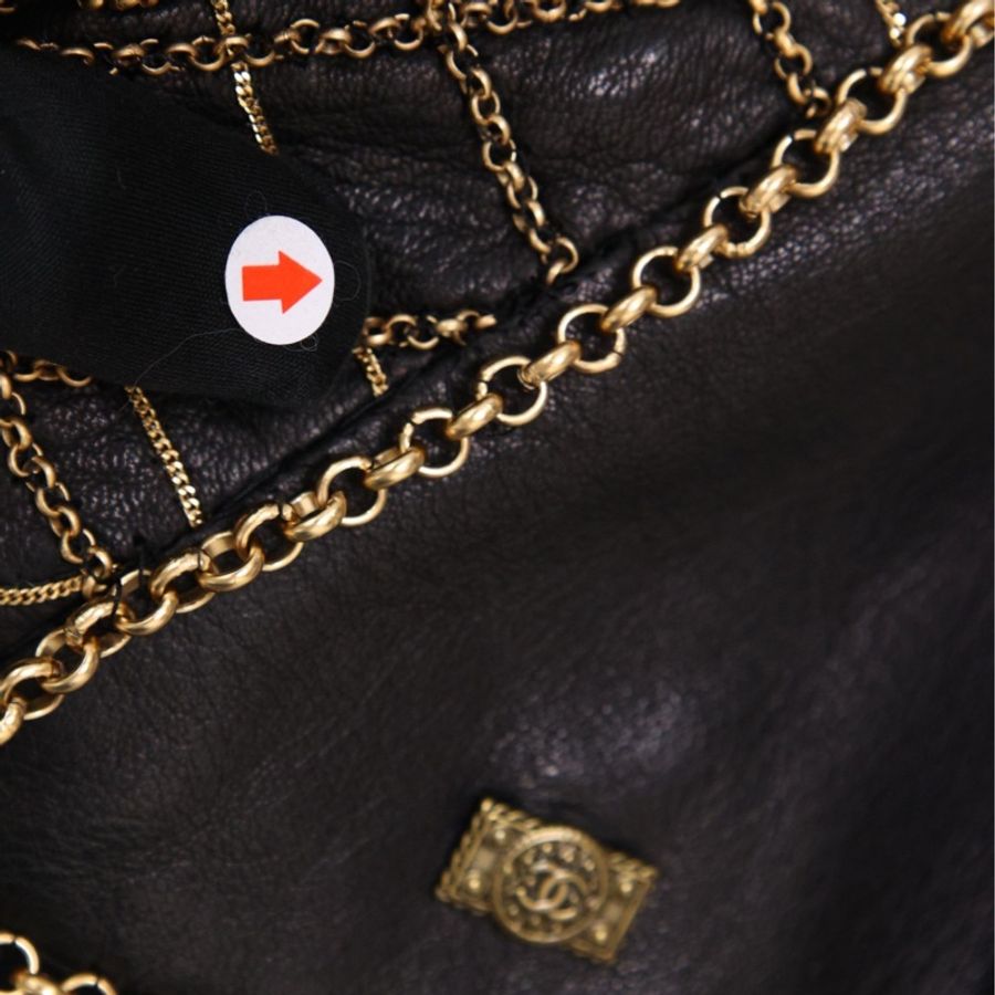Chanel 11年拜占庭金色菱格纹链条小羊皮皮衣外套-40