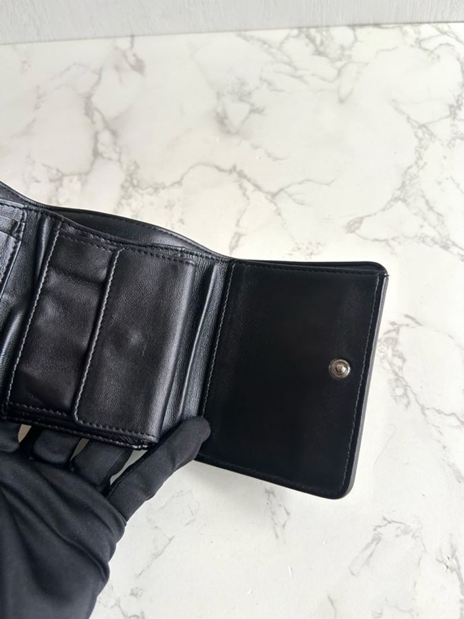 Chanel 黑色銀扣皮革短夾 錢包 皮夾 中古包 二手包 古董包 中夾-17