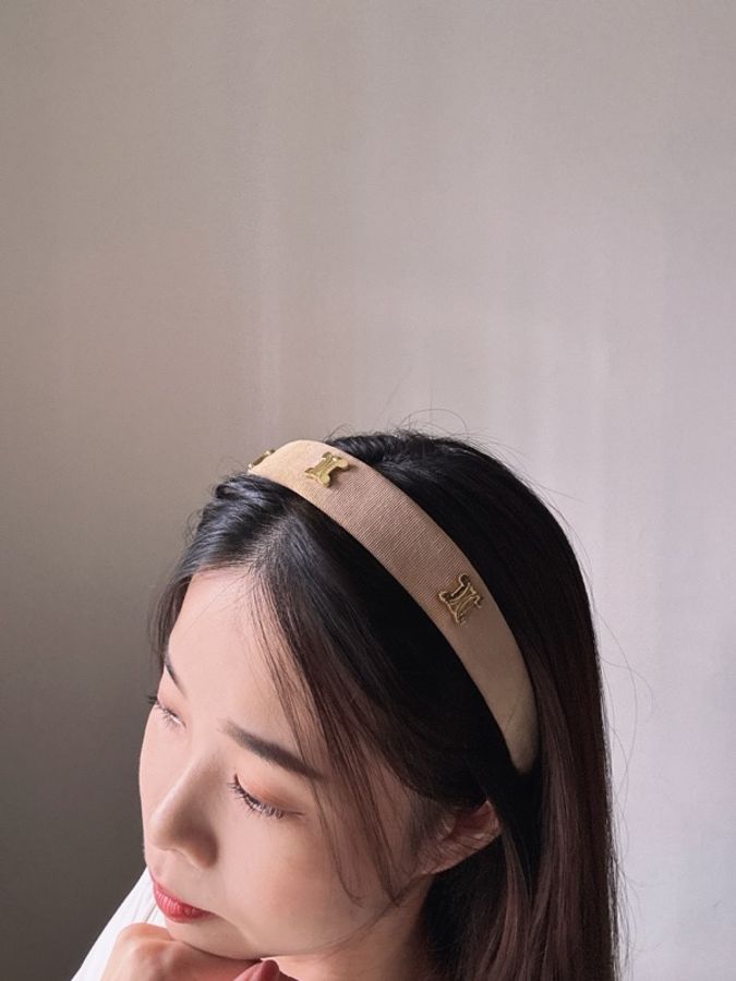 Celine 凱旋門髮箍 頭箍 奶茶駝色-3