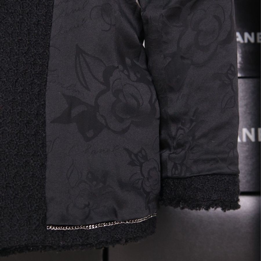 Chanel 17年大都会系列秀款黑色重工刺绣花朵钉珠滚边上衣外套-46
