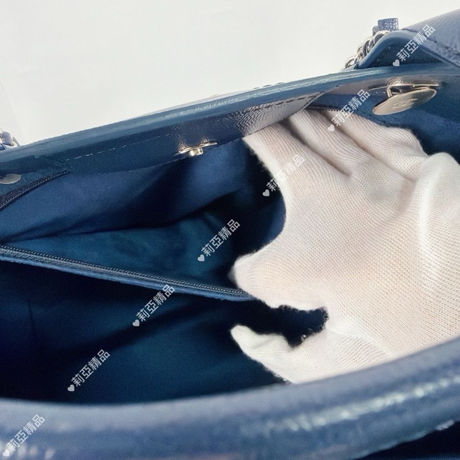 莉亞精品♡ Chanel A57069 藏青色沙灘包 二手美包-9
