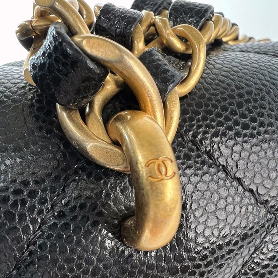 鑒定師的收藏|香奈兒 雙鏈帶口蓋包 黑色金扣 晶片款 CHANEL 25P Double Chain Flap Bag 【 雙鏈設計 20cm 黃金尺寸 】-40