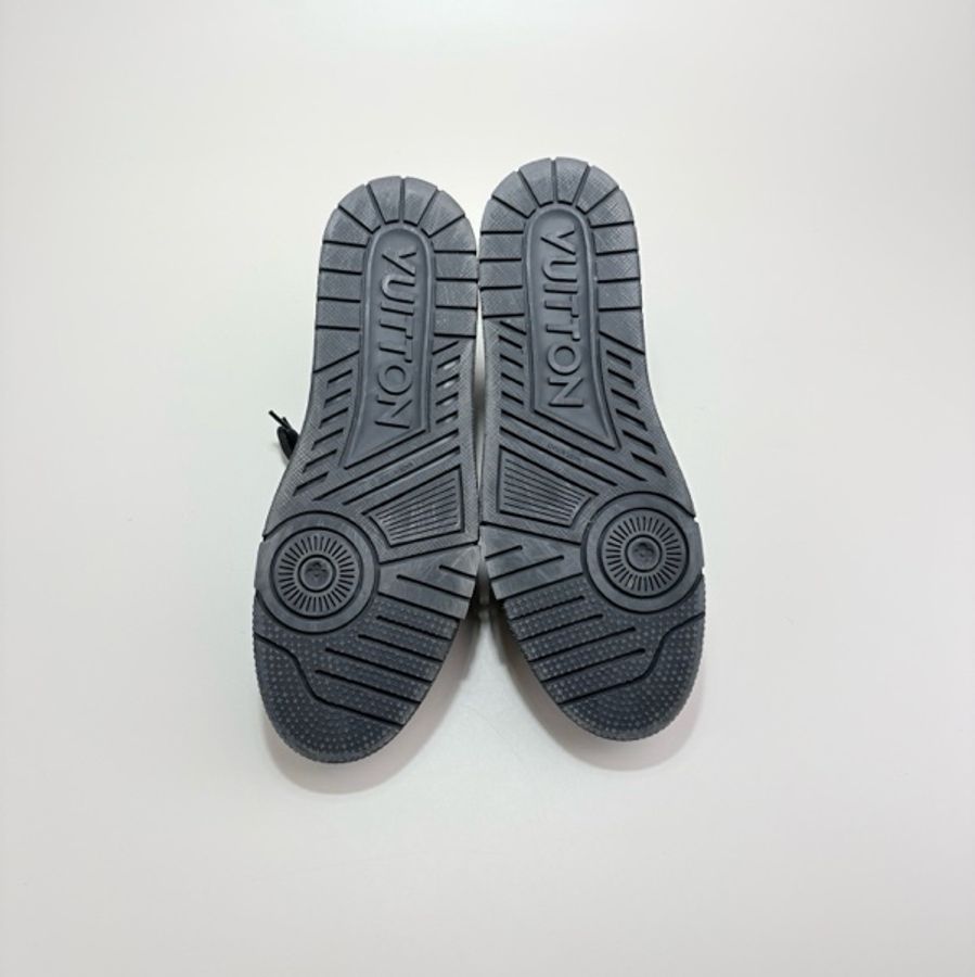 LOUIS VUITTON 路易威登TRAINER黑武士壓紋板鞋-11