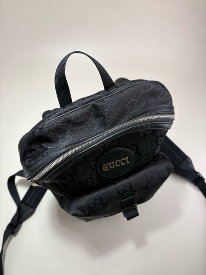 GUCCI古馳雙G老花滿LOGO雙肩包-16