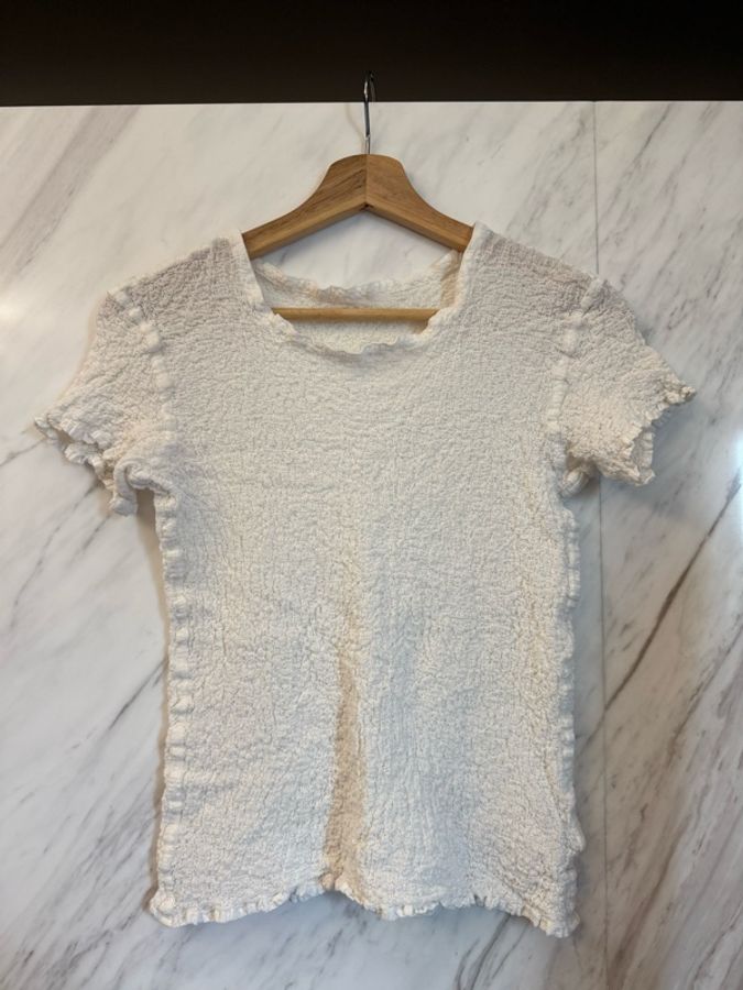 三宅一生 me ISSEY MIYAKE 白色經典花椰上衣-0