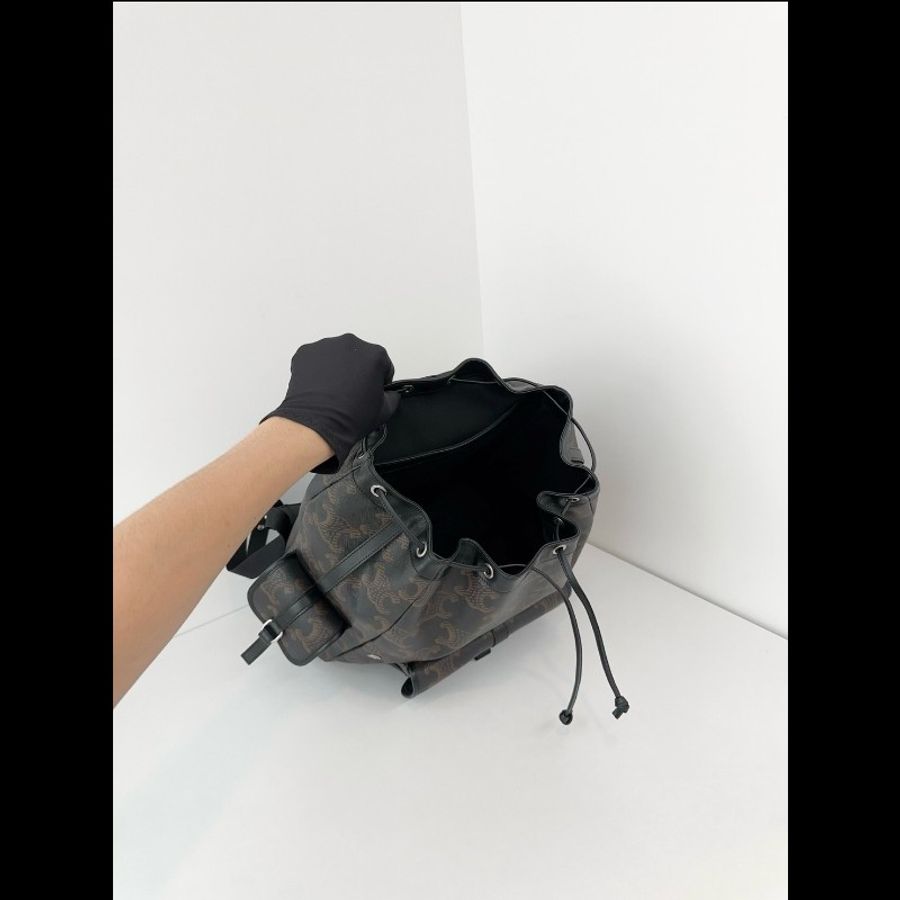 Celine賽琳稀少黑花凱旋門炸藥雙肩包 99新✨️-8