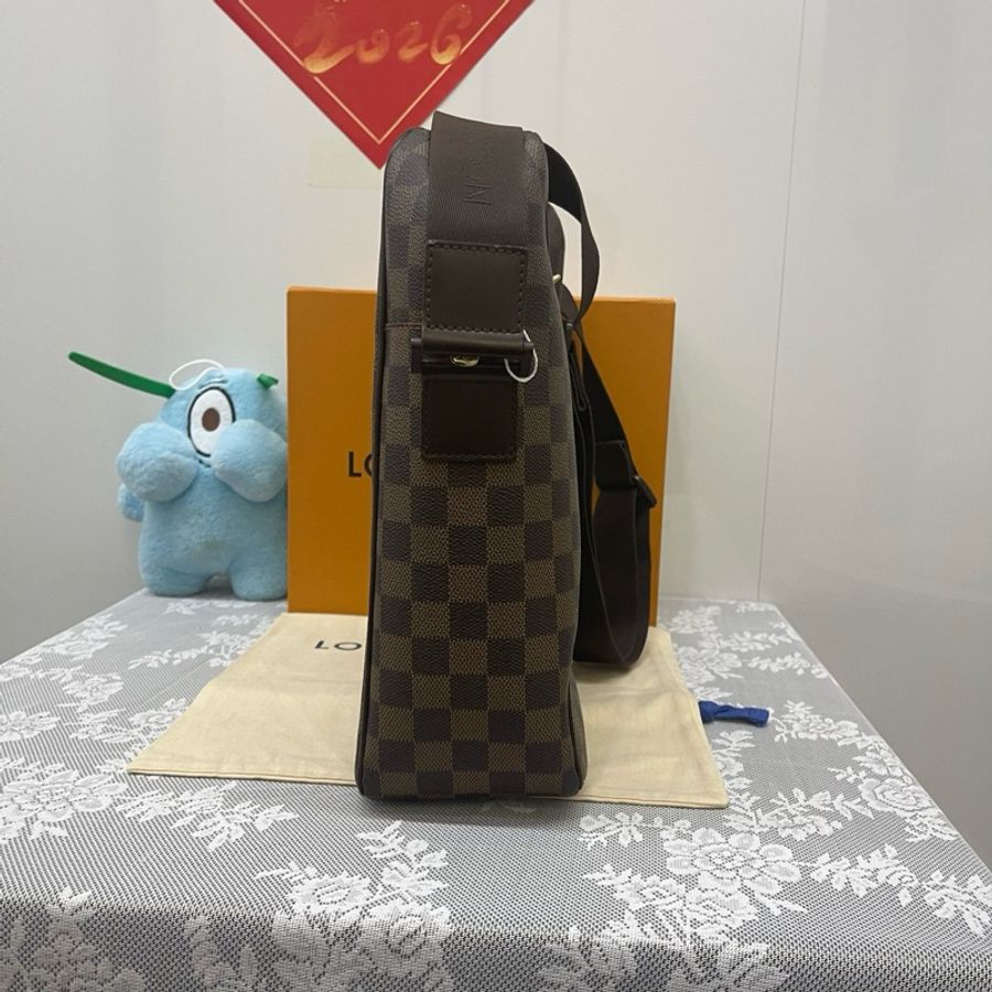 路易威登/Louis Vuitton 男士棋盤格單肩包-2