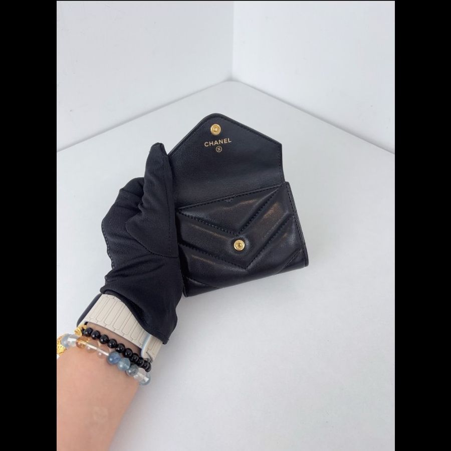 Chanel香奈兒大都會黑金徽章翻蓋零錢包/卡包 98新✨️-6
