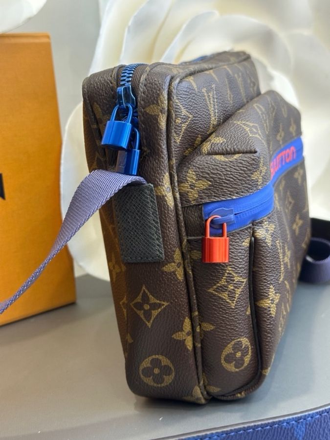 LV 路易威登 新款MESSENGER 郵差包男包 陳冠希同款-2