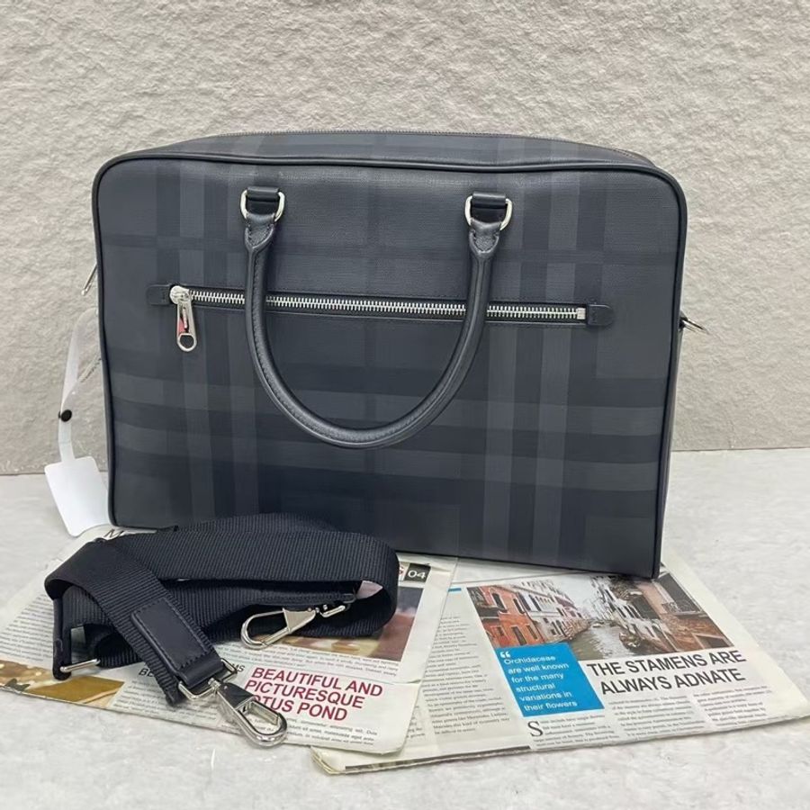博柏利/Burberry 男士手提公文包-0