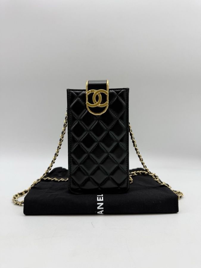 Chanel 香奈兒 黑金重工金屬按扣手機包 單肩斜挎-1