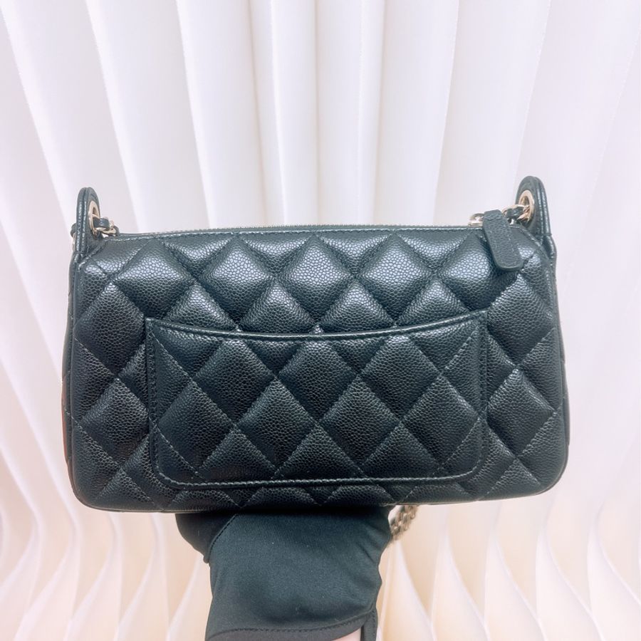 Chanel woc 兩用黑金麻雀包/腋下包-6