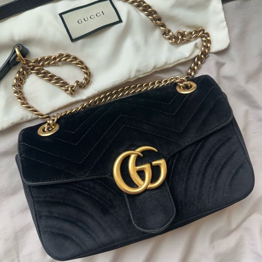✨ Gucci Marmont Velvet 黑金絲絨鍊肩背包/可單肩、斜背-0