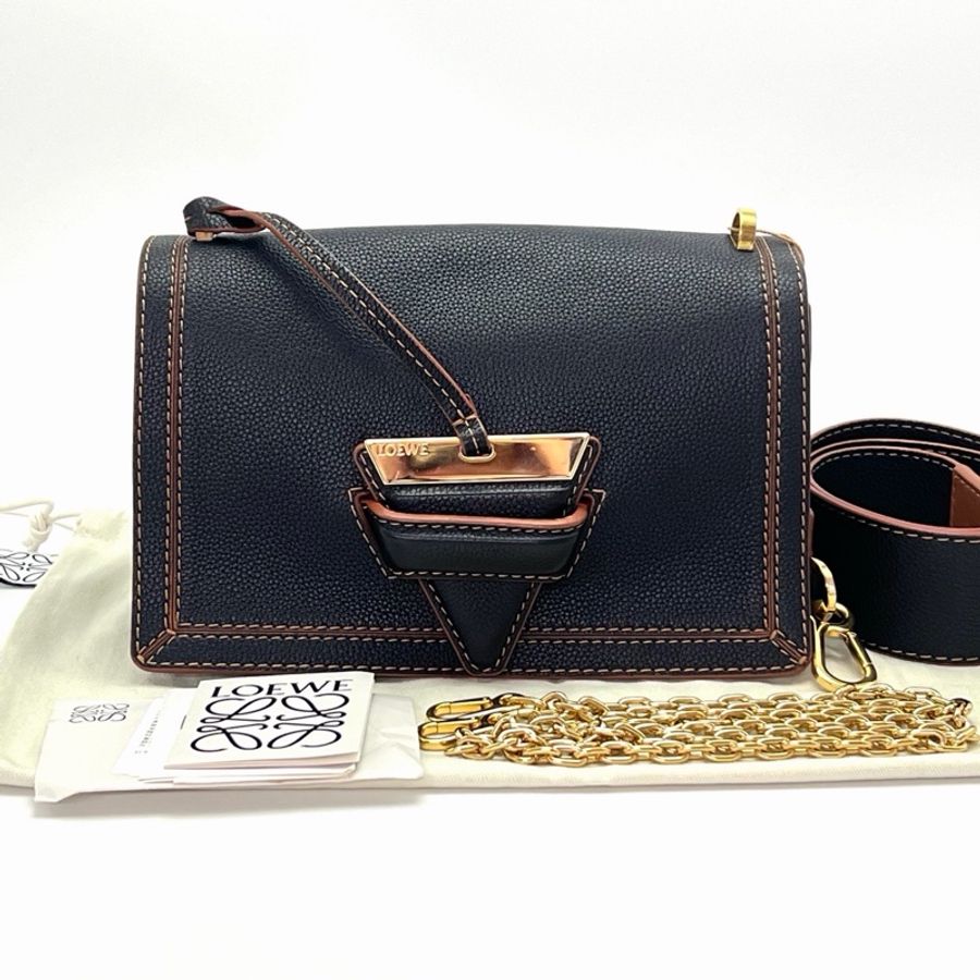 🖤 LOEWE Barcelona 黑色肩背斜背三角包 🖤-5