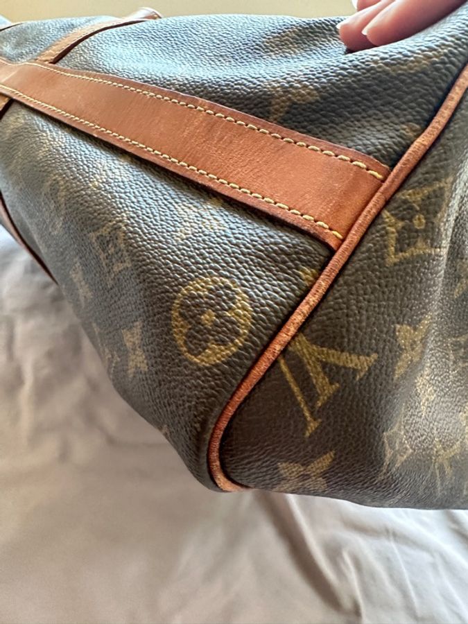 ✈️ 一包搞定通勤、健身包、旅行袋|LV Monogram Cabas Alto 大容量托特包-19