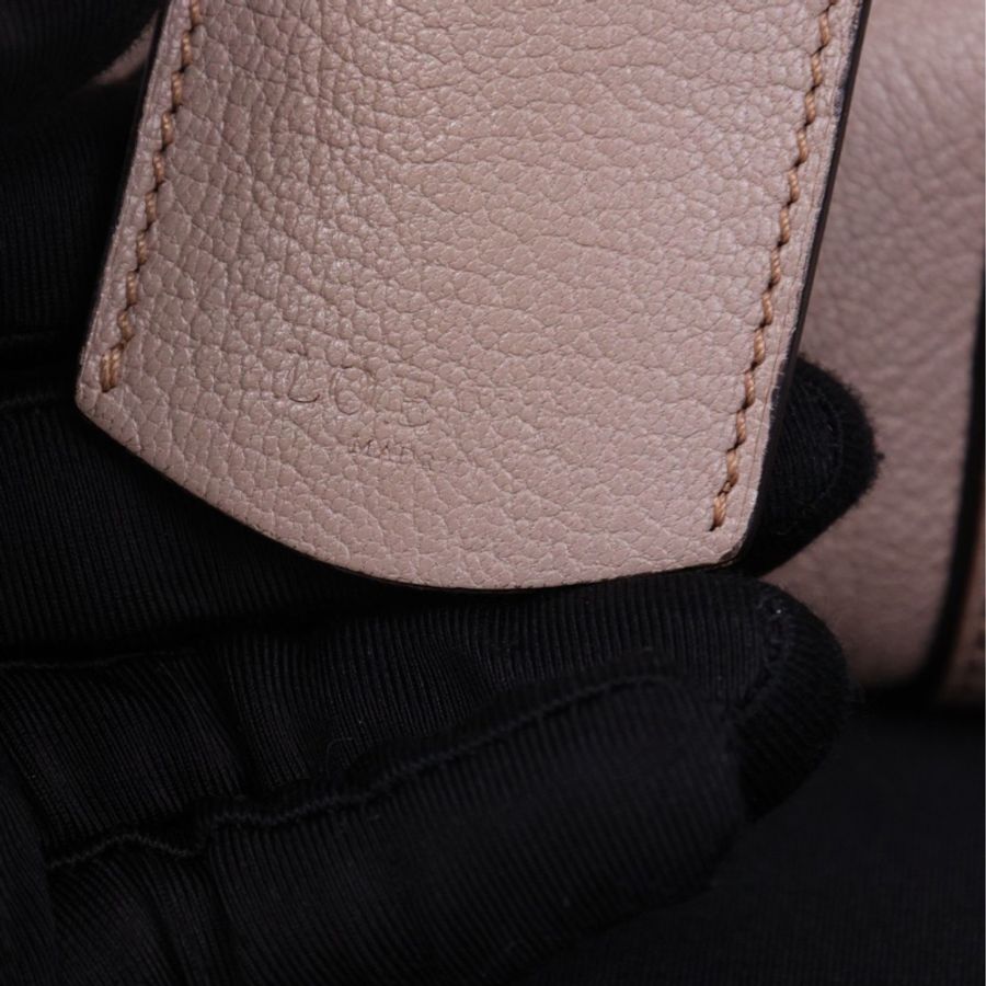 Loewe大象灰荔枝皮amazona小号锁头手提包-28