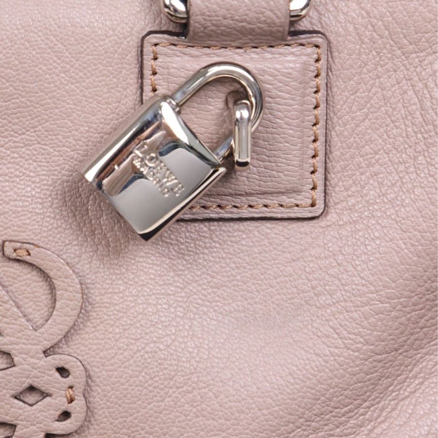 Loewe大象灰荔枝皮amazona小号锁头手提包-32