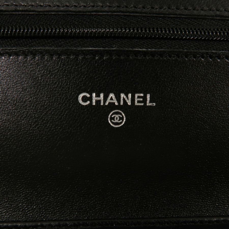 CHANEL 羊皮皮革WOC Wallet On Chain鏈帶肩背袋-5