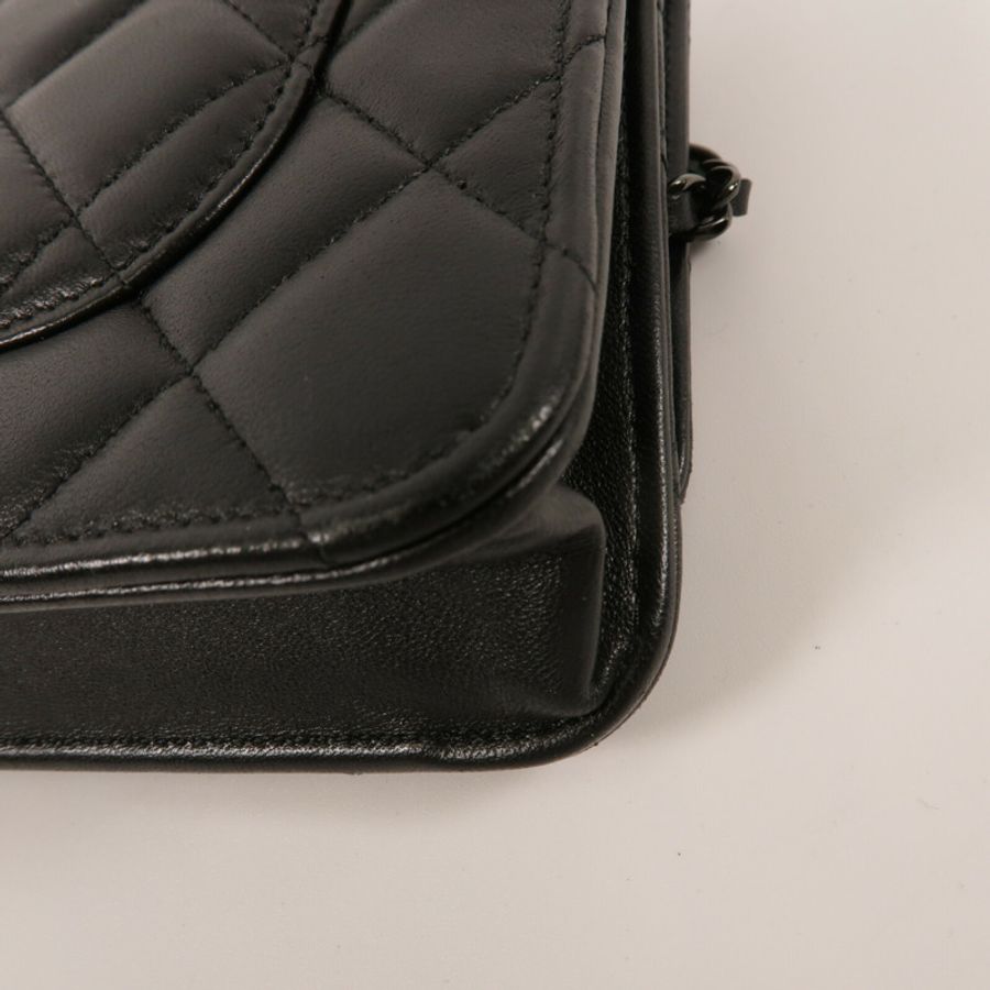 CHANEL 羊皮皮革WOC Wallet On Chain鏈帶肩背袋-13
