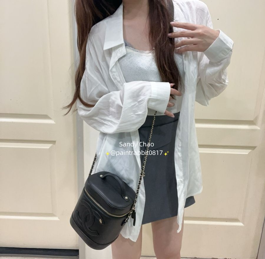 ෆ Chanel Vanity case豎版水桶化妝盒🈶購證-1