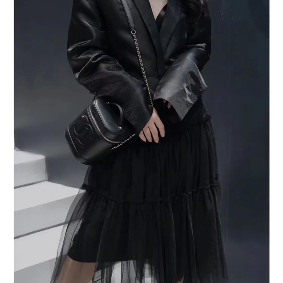 ෆ Chanel Vanity case豎版水桶化妝盒🈶購證-5