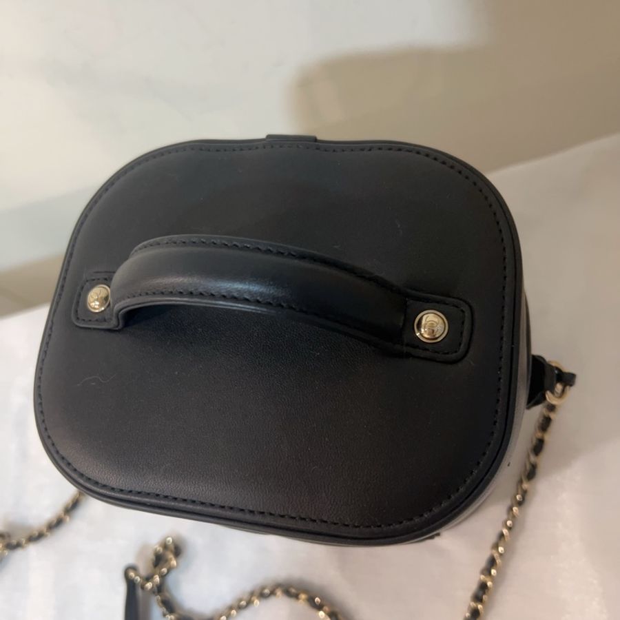 ෆ Chanel Vanity case豎版水桶化妝盒🈶購證-10