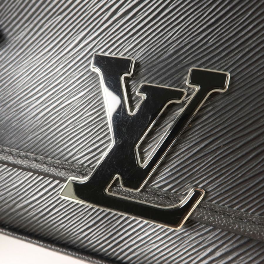 LOUIS VUITTON Epi Buci銀扣肩背袋-7